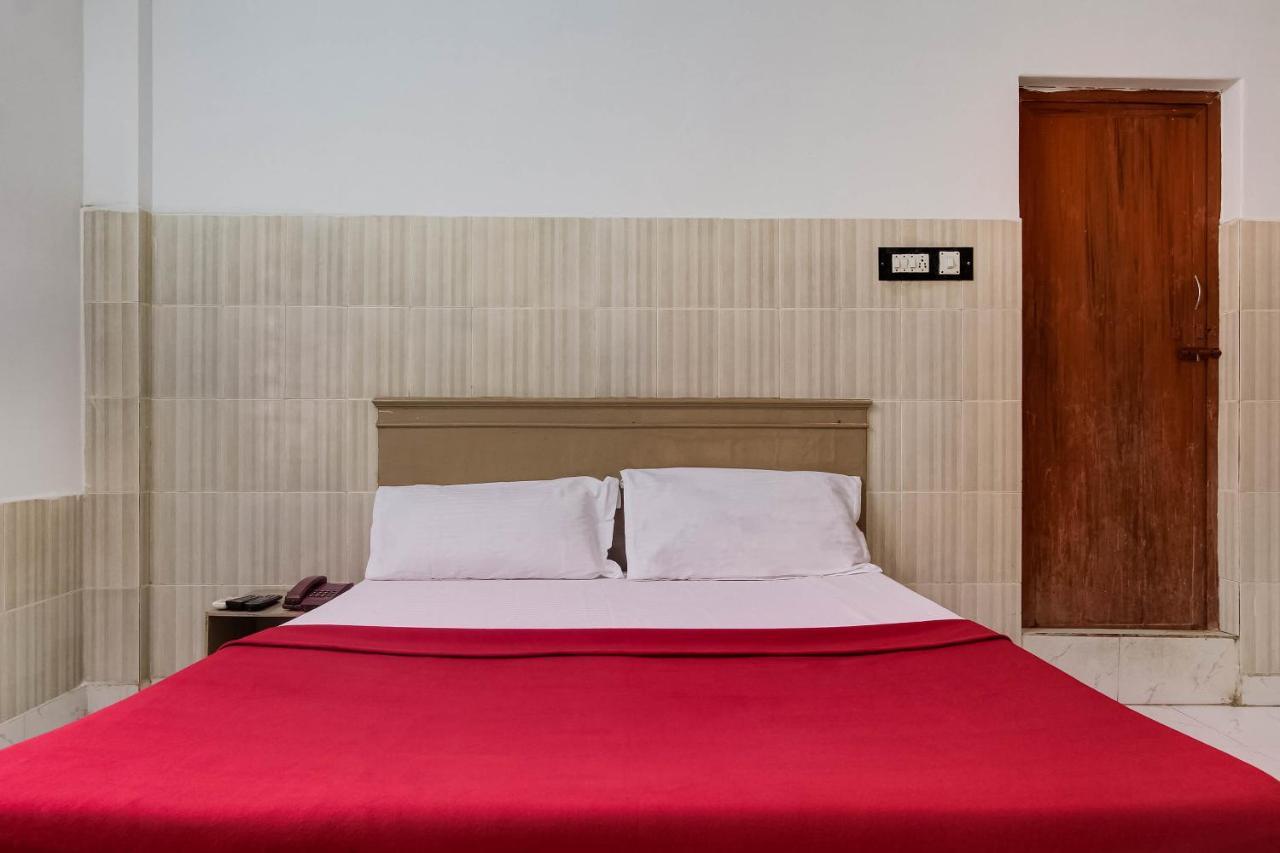 Spot On 44406 Royal Residency Spot Hotel Kumbakonam Exterior foto